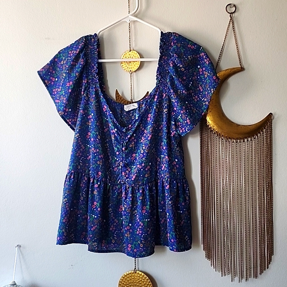 Summery top